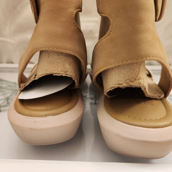 Naturalizer Porcelain Jamila Gladiator Sandals. NIB. Size 9.5 - Picture 6 of 9